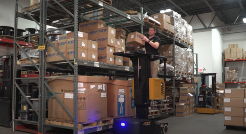 Joey Zero in Warehouse